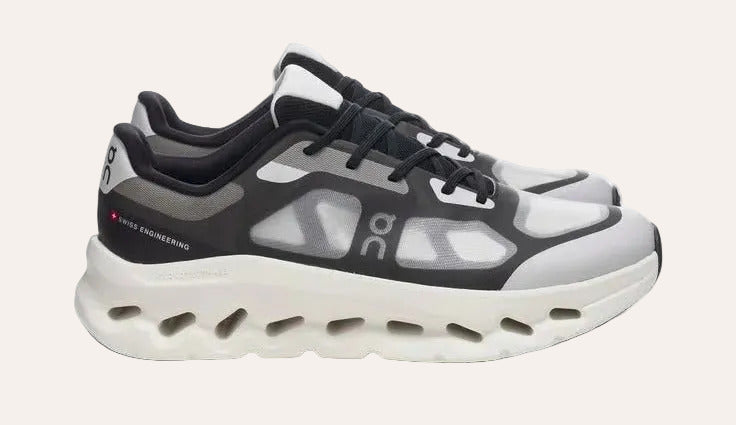 On Cloudsurfer Trail – Noir/Gris/Blanc